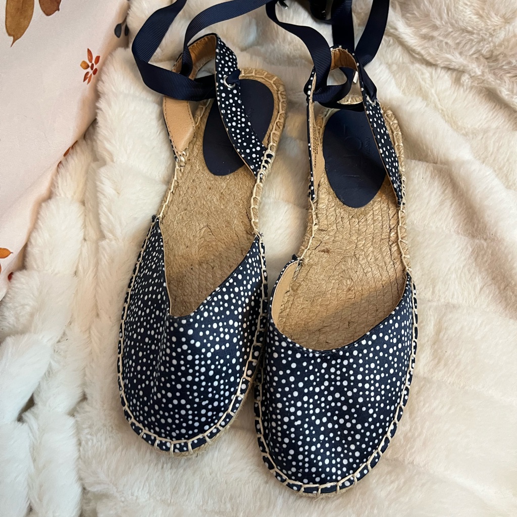 Ann Taylor Loft 6.5m Blue Polka Dot Lace Up Ankle Preppy Spring Espadrille Flats